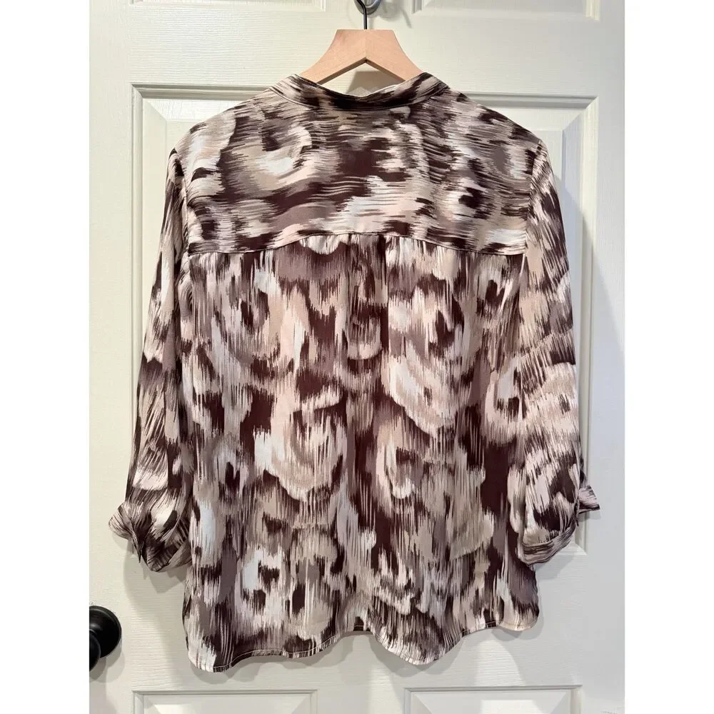 Chicos 3 L Brown White 3/4 Sleeve Basket Weave Ikat Shell Button Up Blouse VNeck - Picture 3 of 6